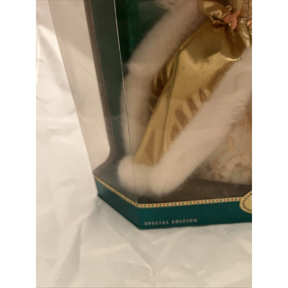 Happy Holidays 1994 Barbie Doll, Vintage, Unopened - Picture 6 of 16